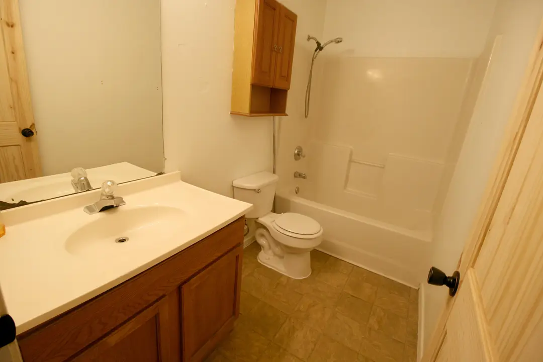 4078 Oakwood Road — photo 8