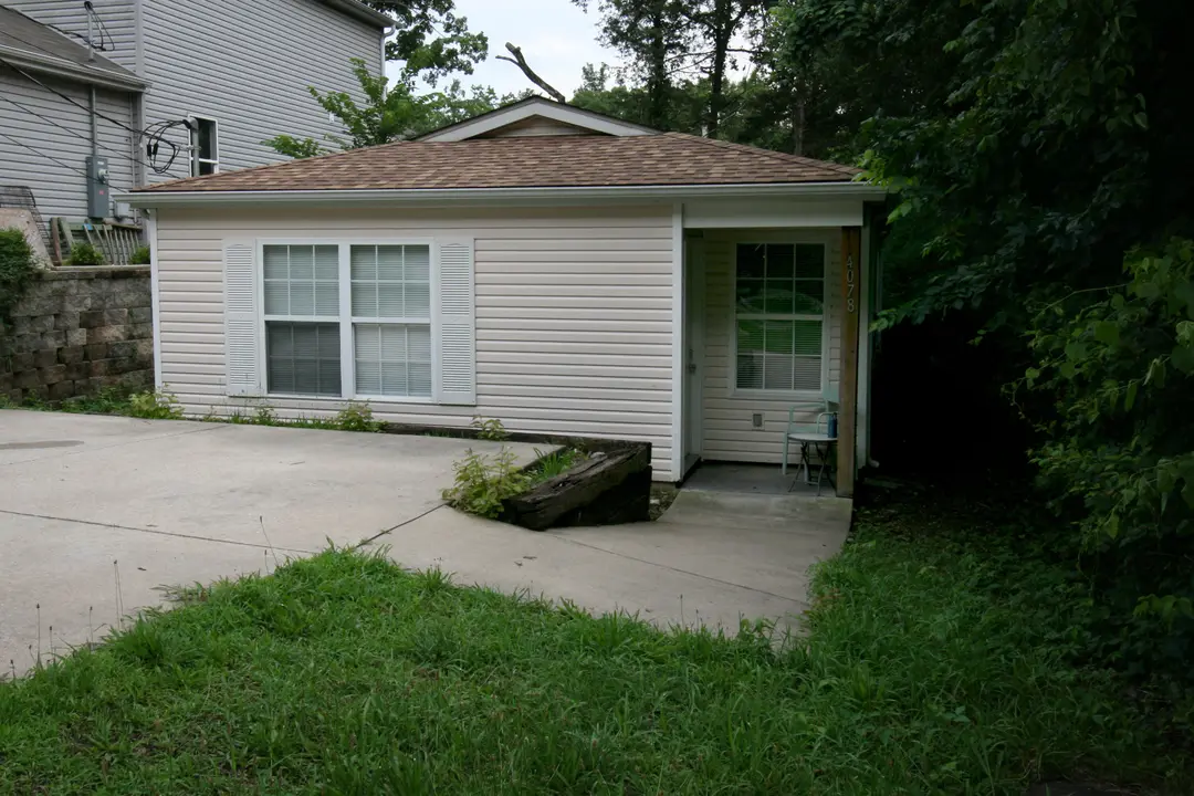 4078 Oakwood Road