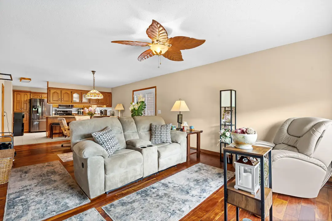 150 Sunken Forest Drive — photo 2