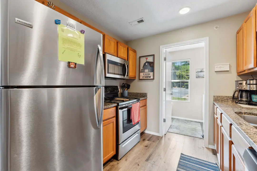 2954 Vineyards Parkway — photo 6
