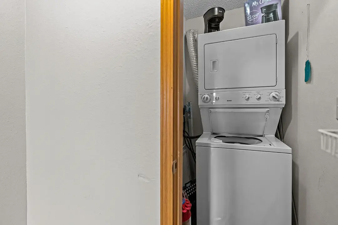 26 Sinatra Court — photo 13