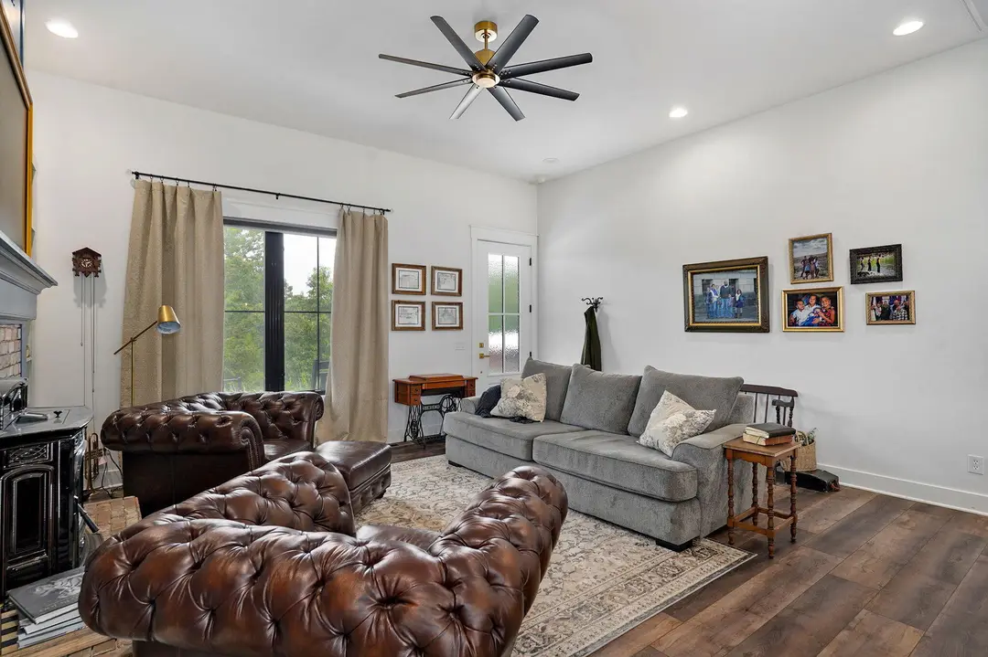 411/425 Lake Branch Road — photo 33