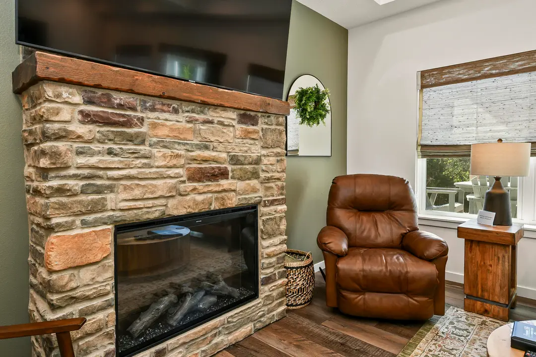 335 Majestic Drive — photo 10