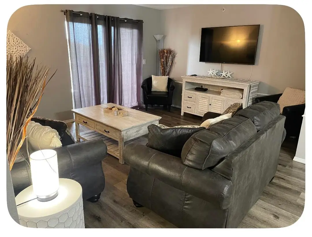 2907 Vinyards Parkway — photo 1