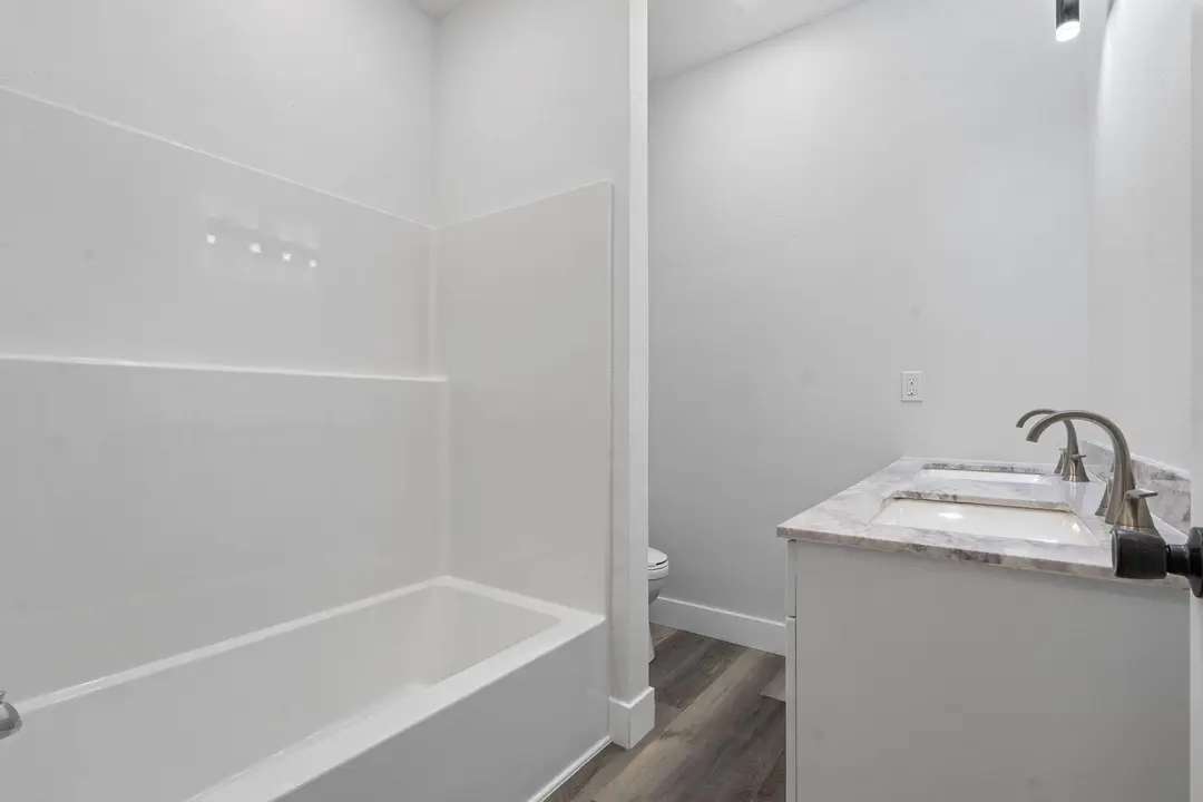 5025 Dogwood Avenue — photo 21