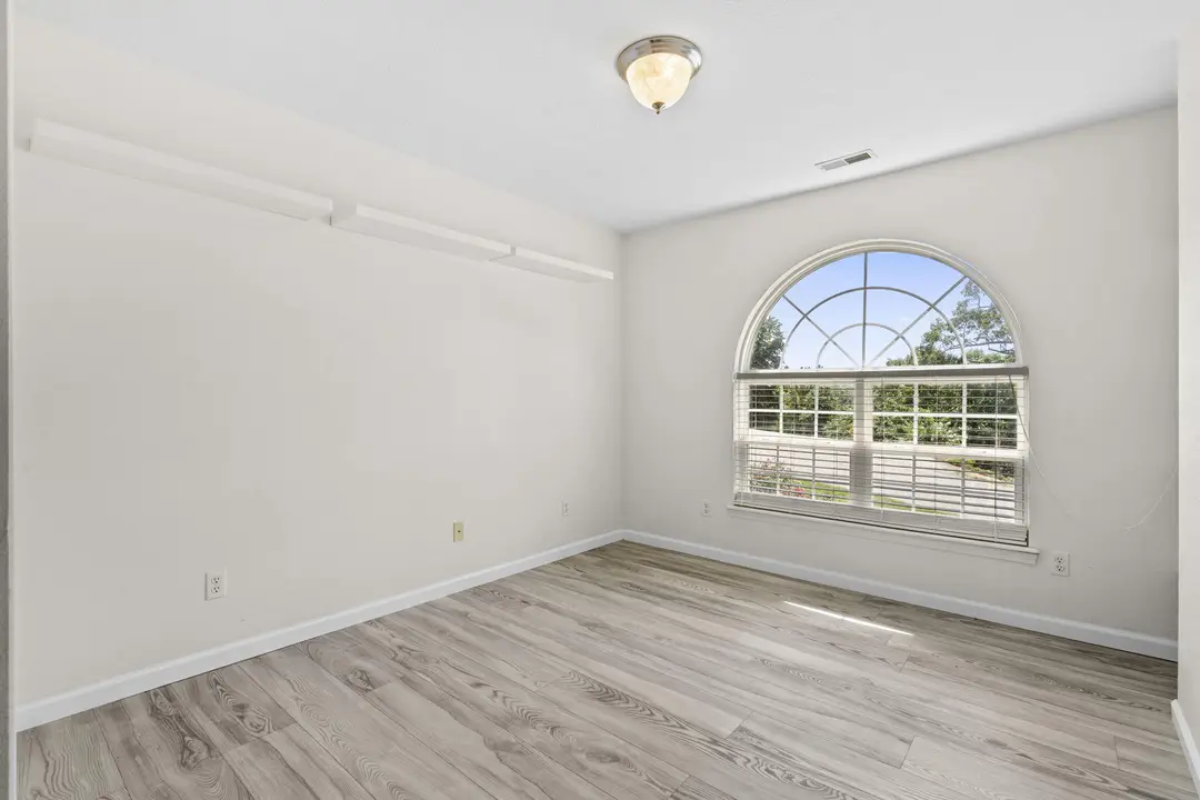 48 Irish Hills Boulevard — photo 20