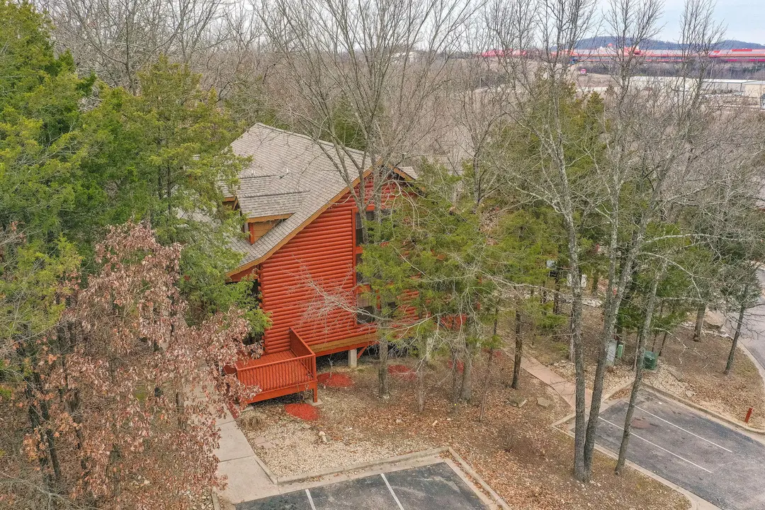 266 Oakridge Drive — photo 23