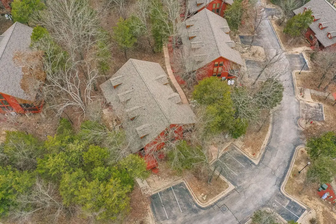 266 Oakridge Drive — photo 25