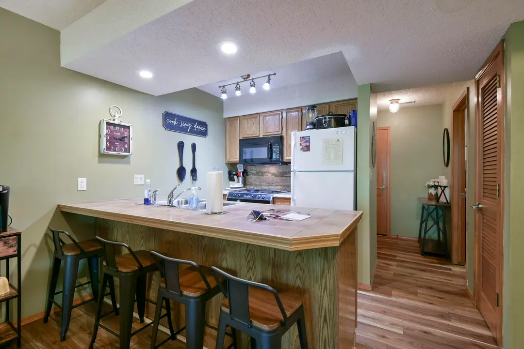448 Notch Lane Lane — photo 3