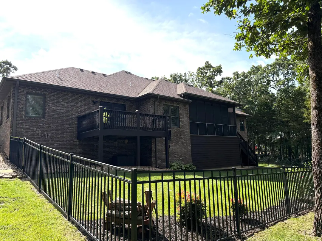 120 Bethpage Court — photo 36