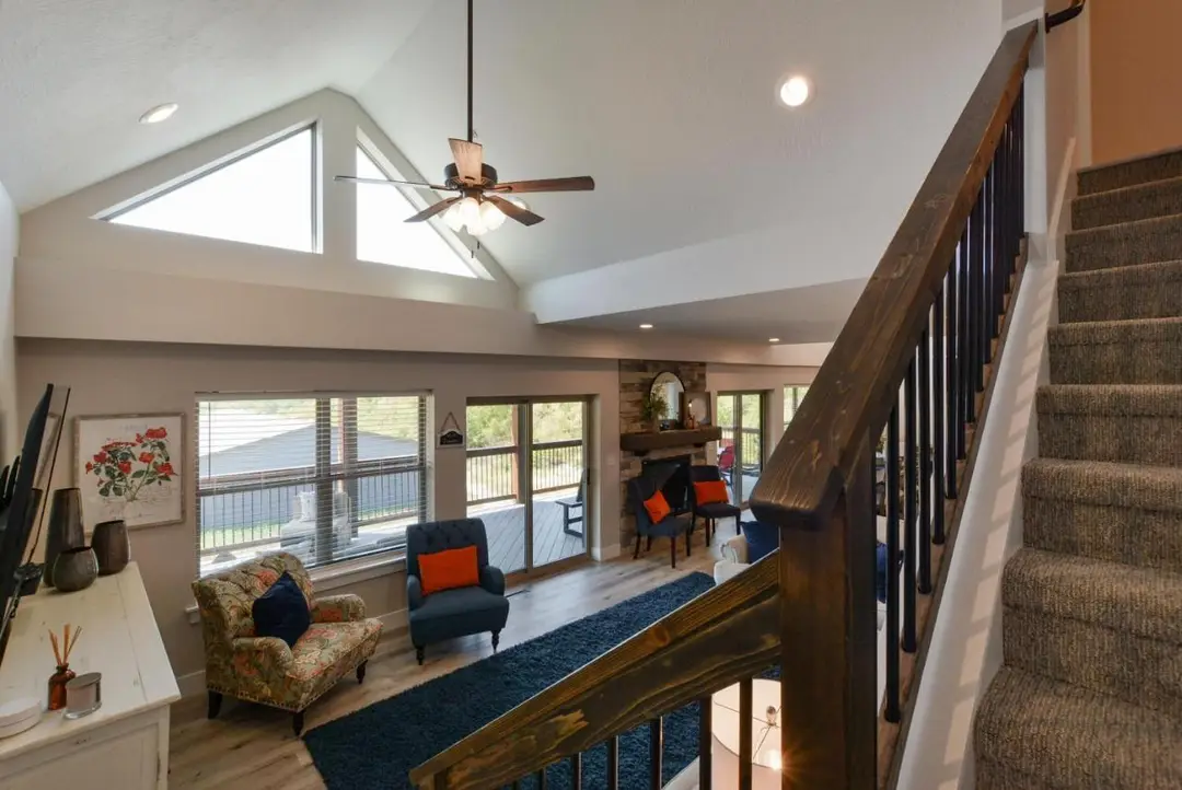 280 Lakefront Drive — photo 13