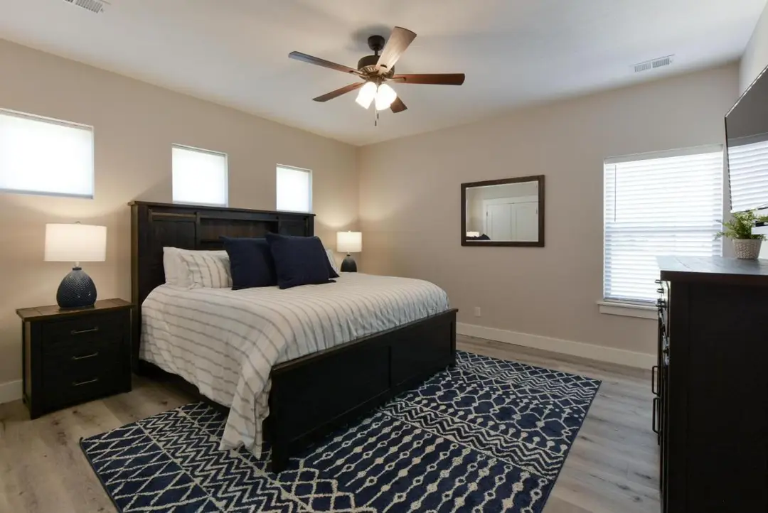 280 Lakefront Drive — photo 15