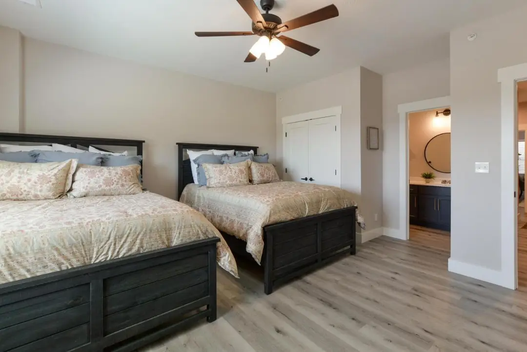 280 Lakefront Drive — photo 21