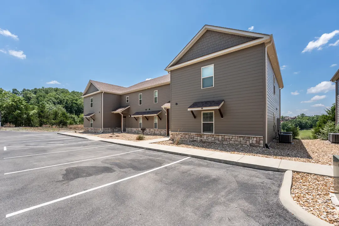 137 Bunker Drive — photo 4