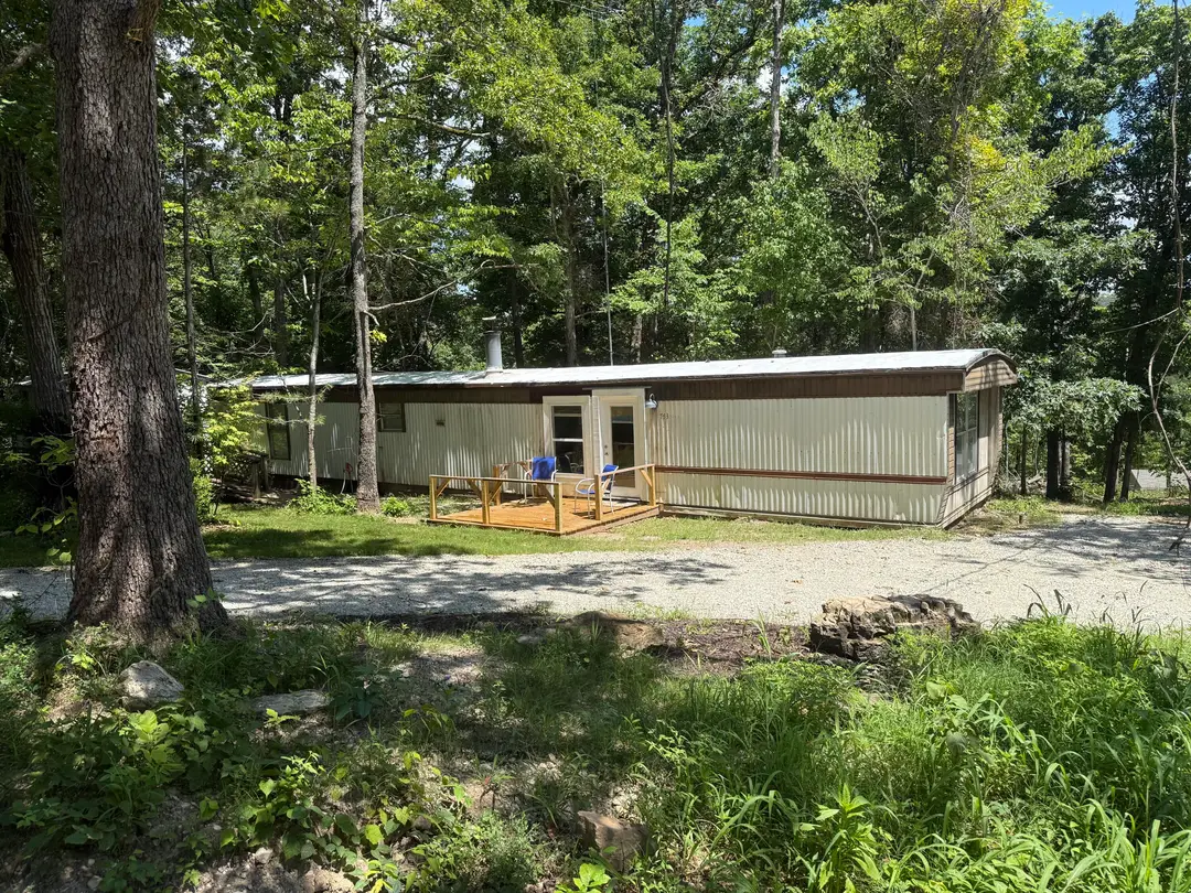 763 Taneycomo Road — photo 2