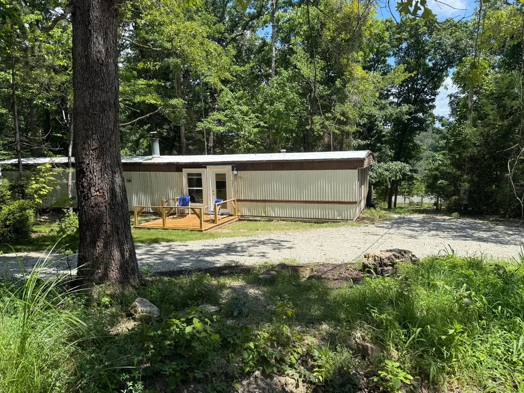 763 Taneycomo Road — photo 3
