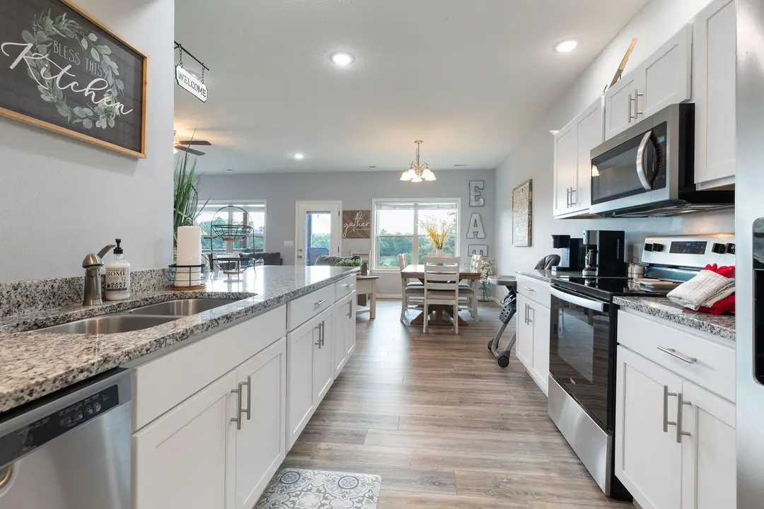 93 Bunker Drive — photo 8