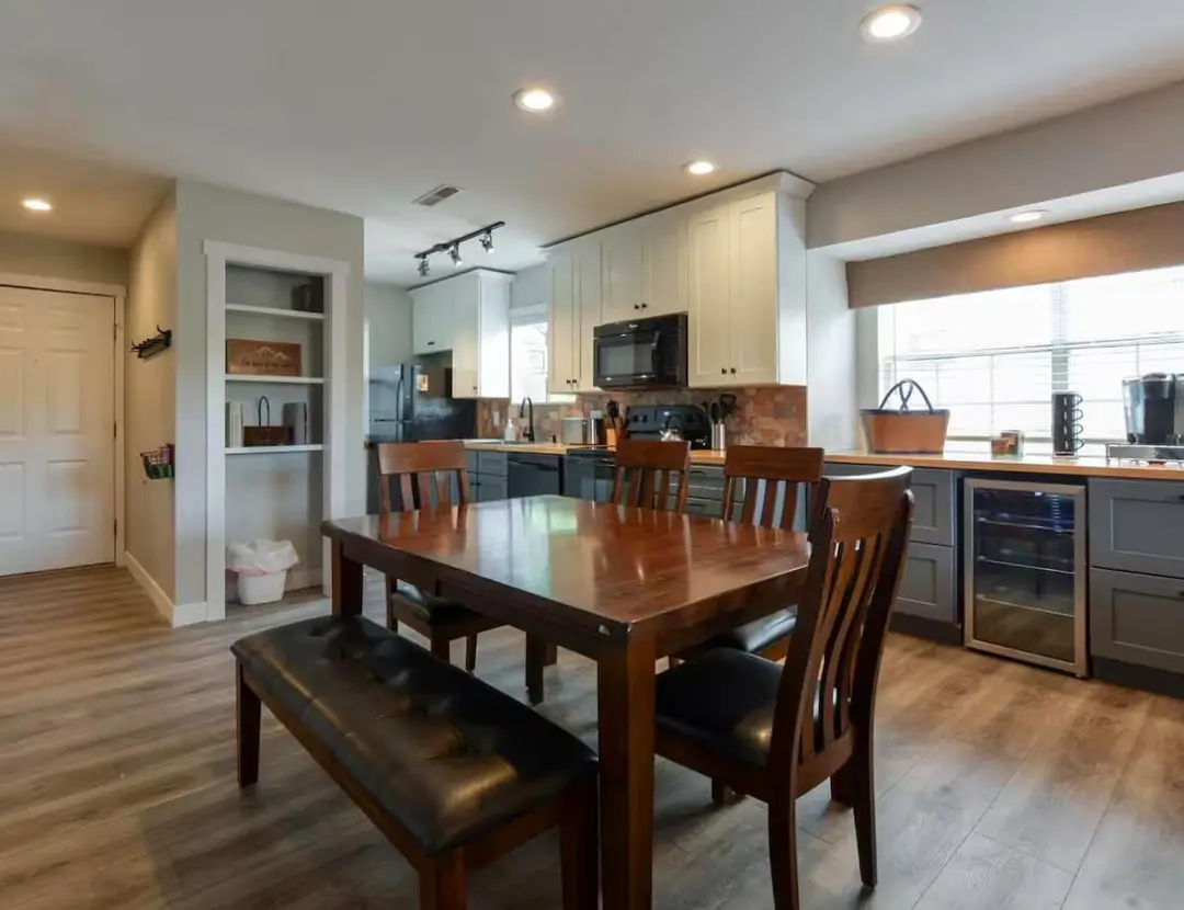 17 Goldfinch Road — photo 3