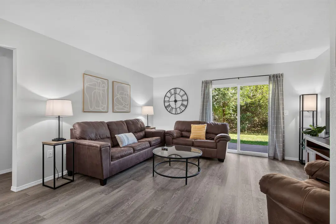 2962 Vineyards Parkway — photo 4