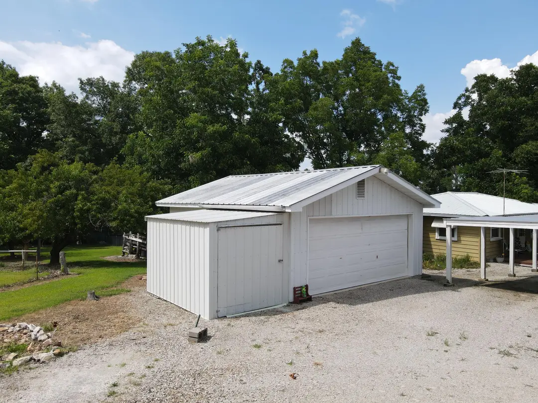140 Cox Road — photo 16