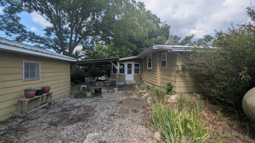140 Cox Road — photo 37