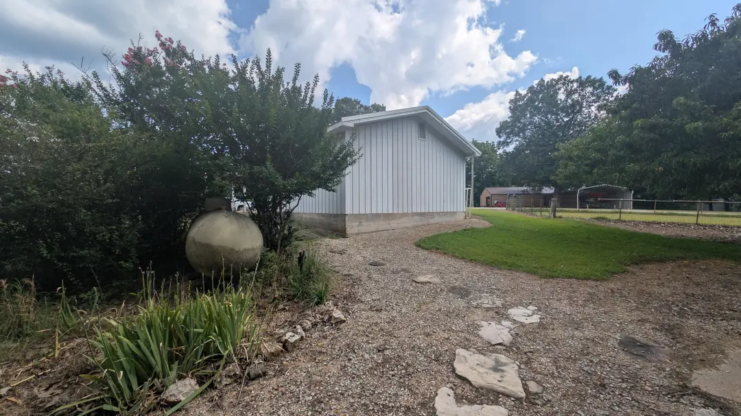 140 Cox Road — photo 39