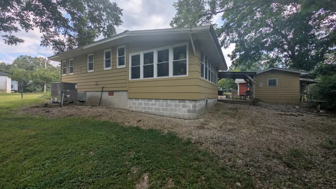 140 Cox Road — photo 5