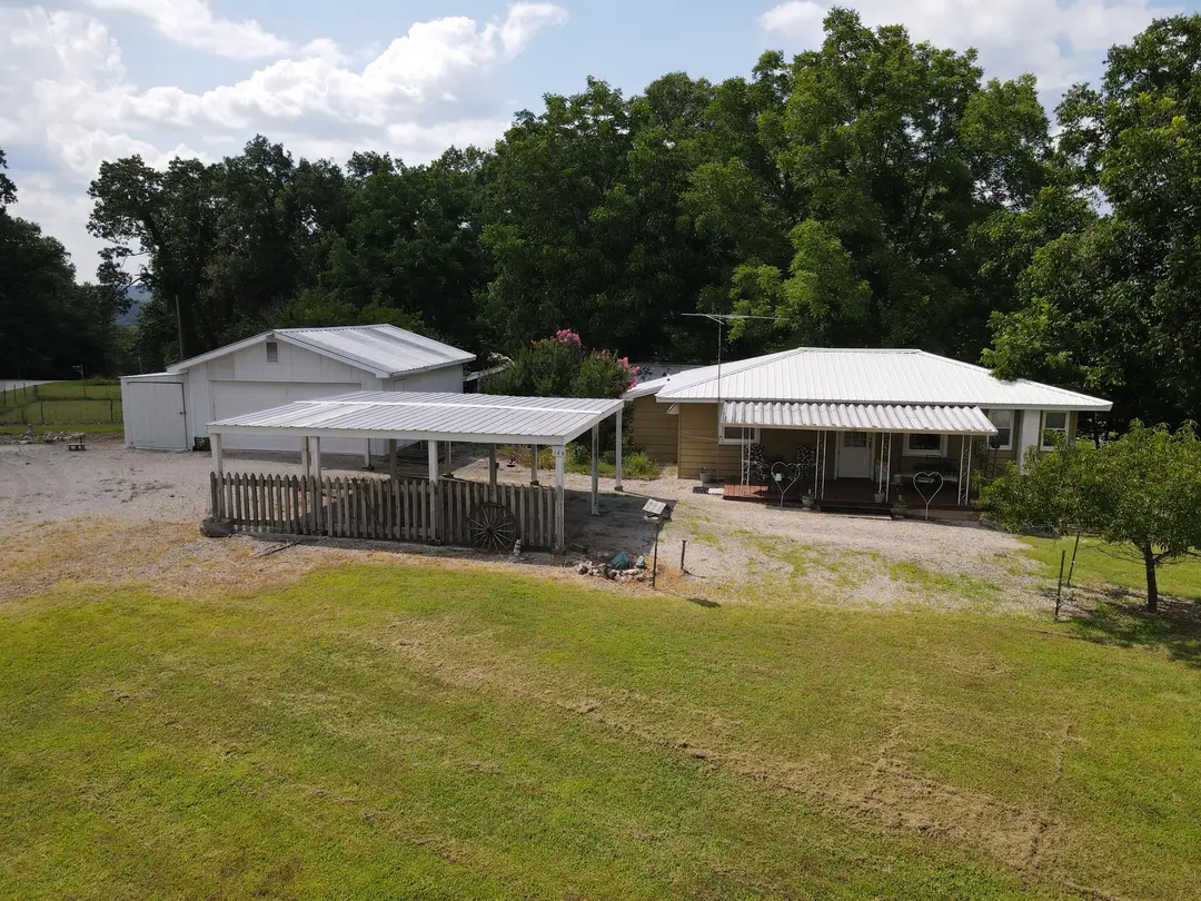 140 Cox Road — photo 10