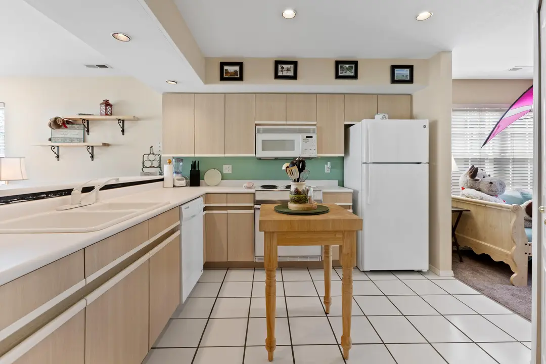 351 S Wildwood Drive — photo 8