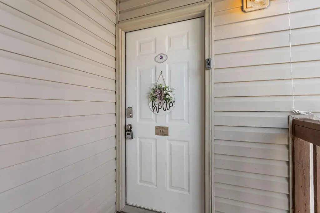 13 Woodpecker Lane — photo 4