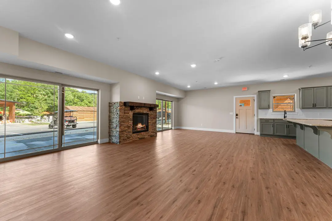 120 Pavilion Court — photo 5