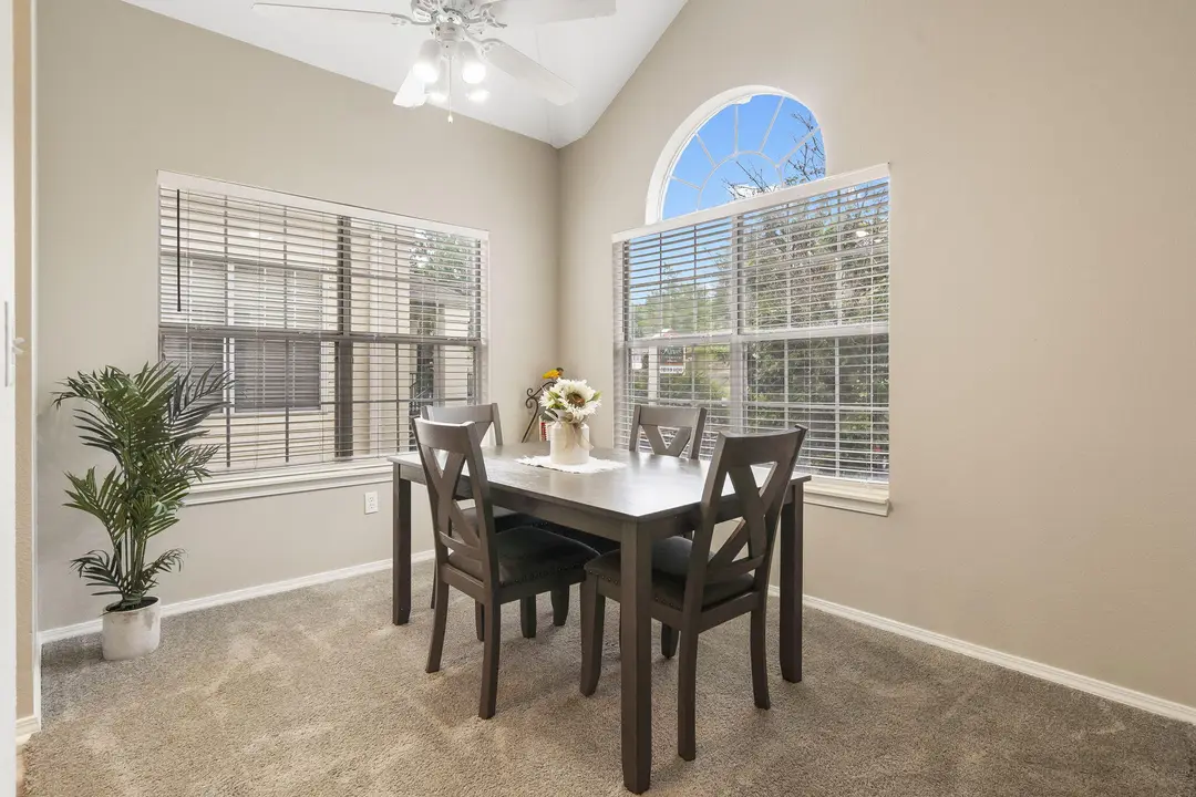 351 S Wildwood Drive — photo 5