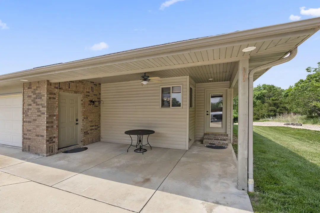 40 Overton Court — photo 3