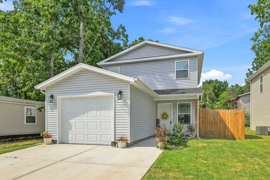 4071 White Oak Road