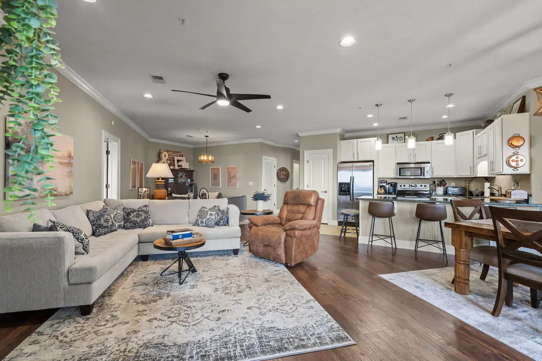 123 Royal Vista Drive — photo 8