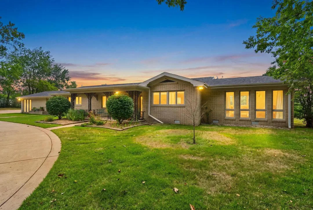520 Parnell Drive — photo 3