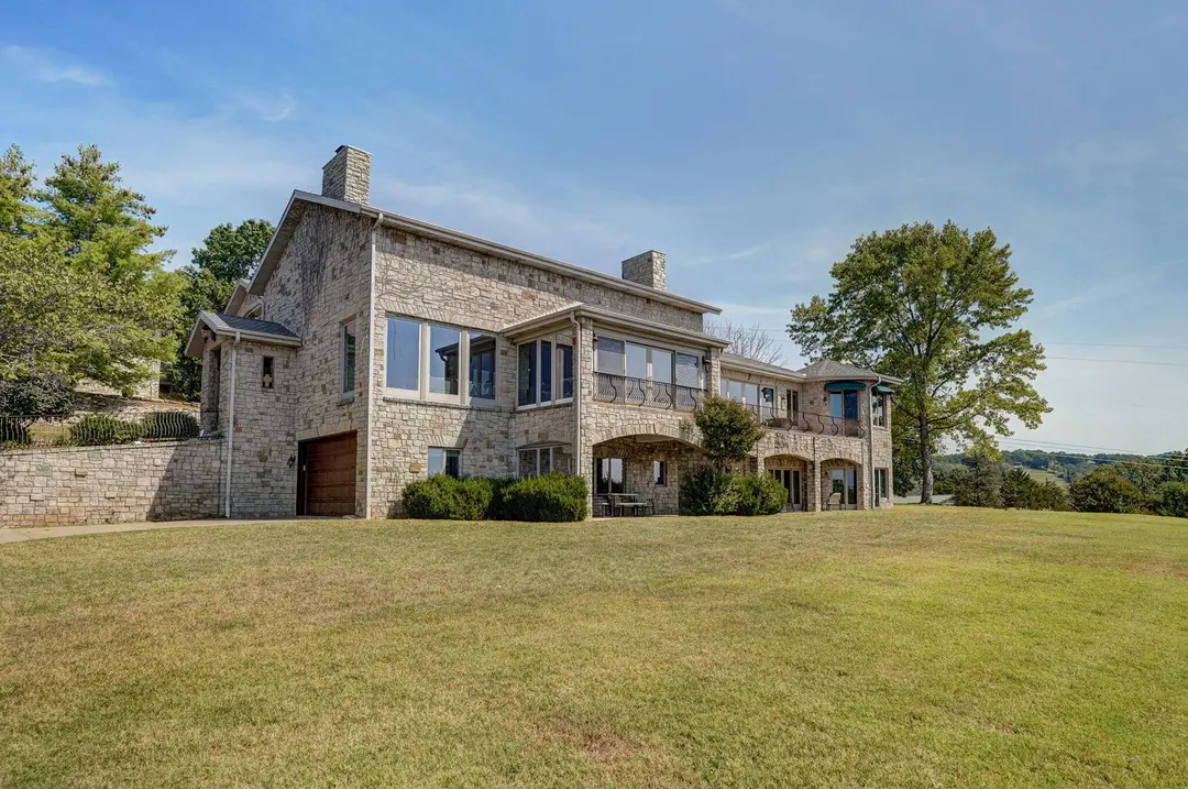 14 Dalton Circle — photo 9