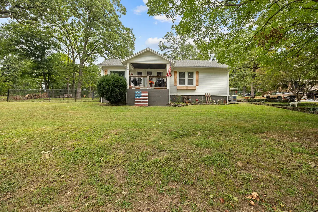 169 Saint Joseph Street — photo 1