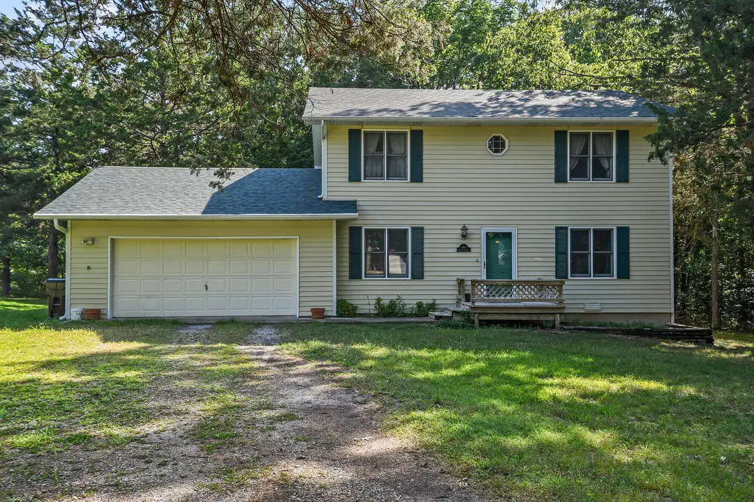 144 Meadow Avenue — photo 1