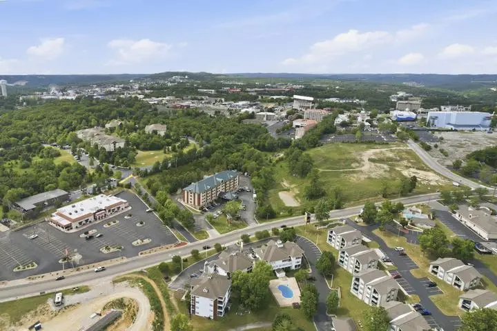 2800 Green Mountain Drive — photo 37