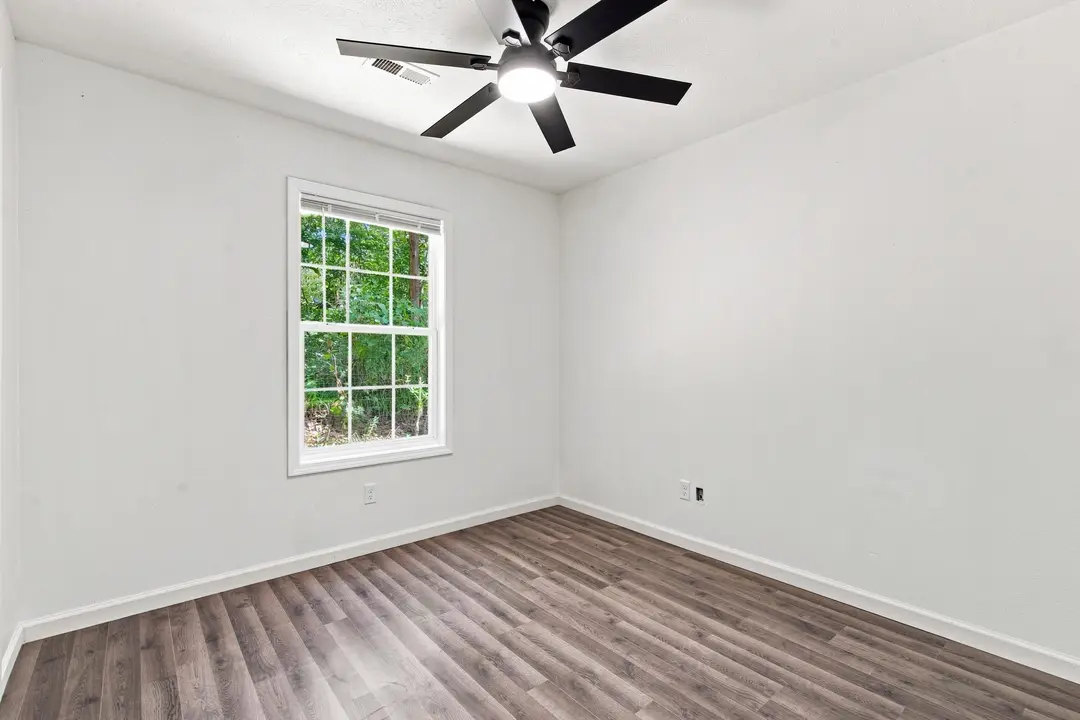 4003 Buckeye Road — photo 16