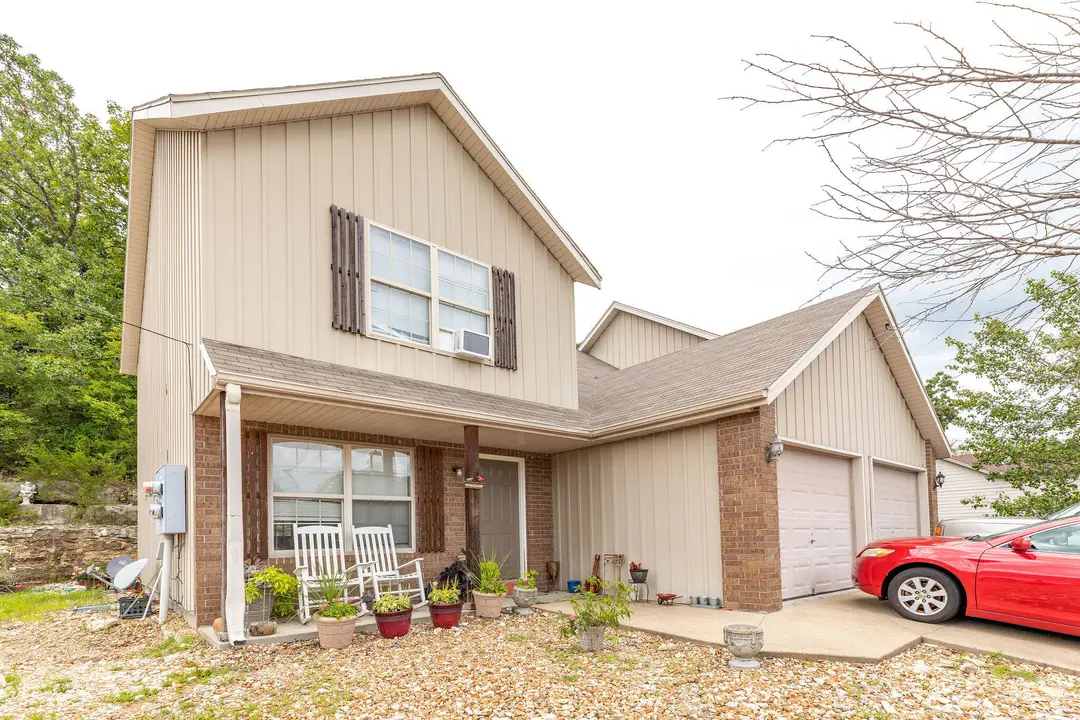 16 Lakeshore Drive — photo 14