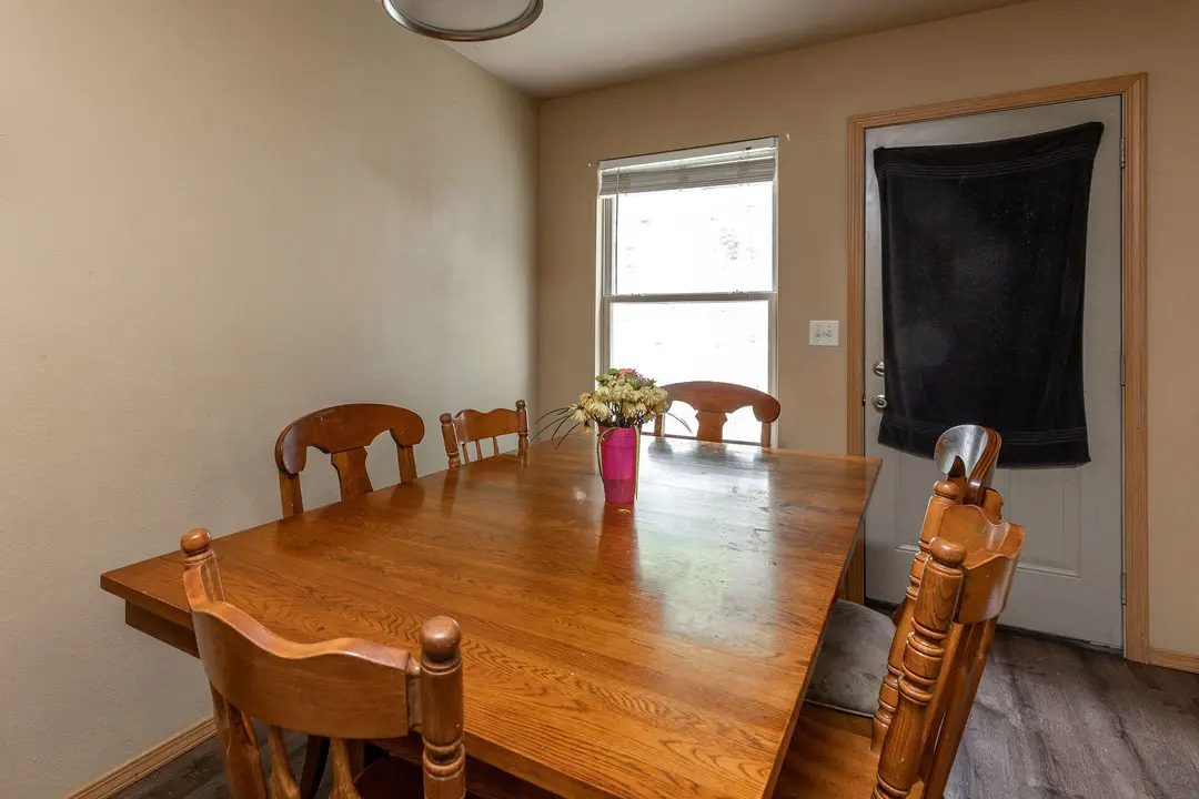 16 Lakeshore Drive — photo 17