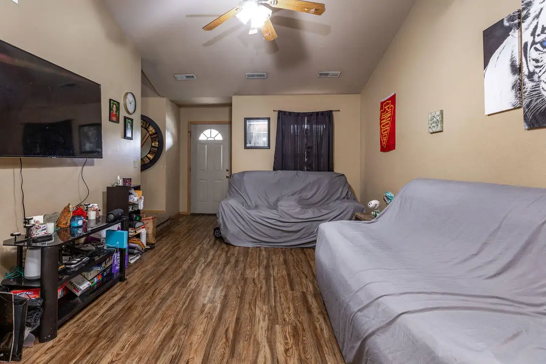 16 Lakeshore Drive — photo 18