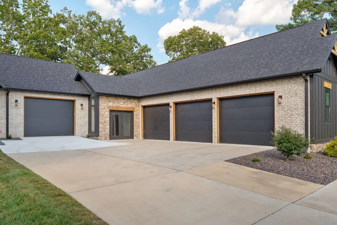 781 Seven Pines Drive — photo 12