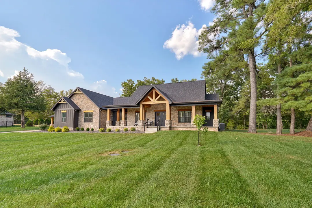 781 Seven Pines Drive — photo 6