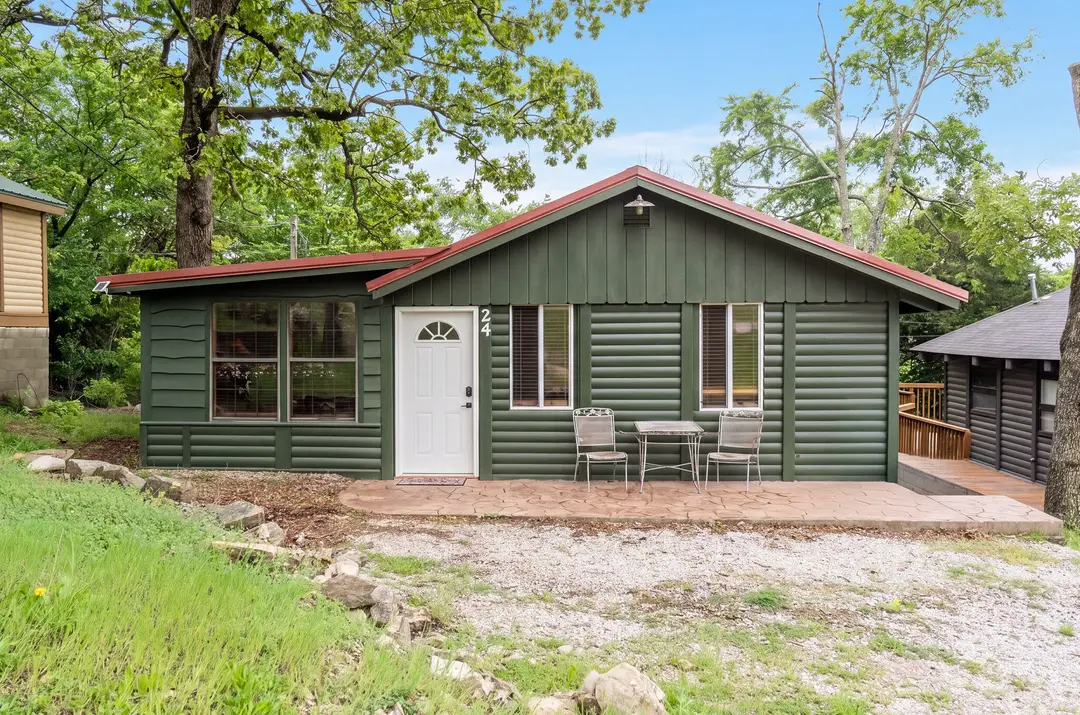 24 Bass Avenue — photo 2