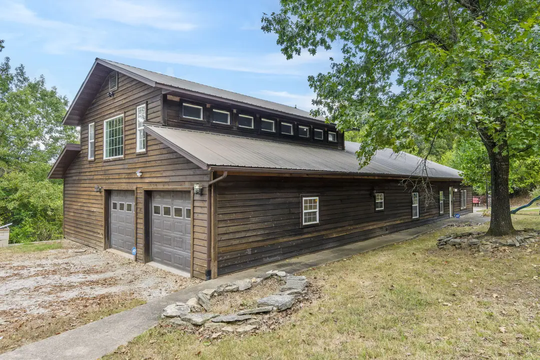 337 Jessi Road — photo 1