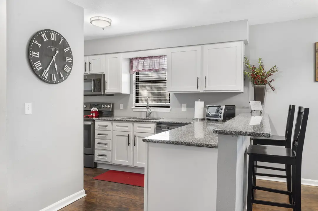 146 Bunker Ridge Drive — photo 3