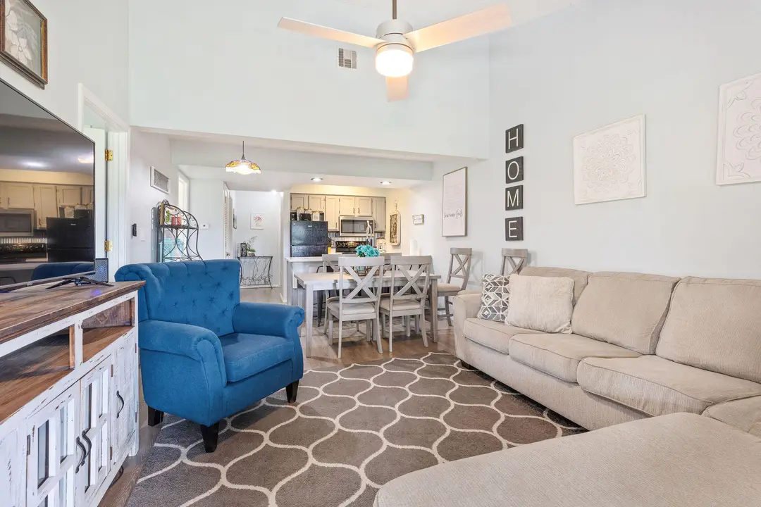 526 Notch Lane — photo 3